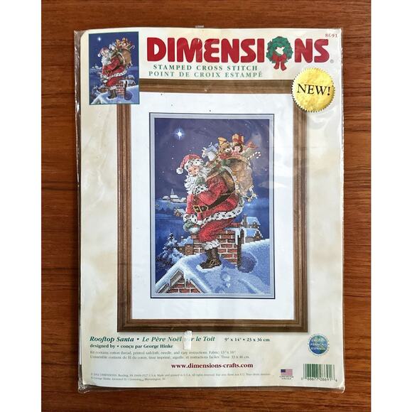 NEW Dimensions Stamped Cross Stitch Kit 8691 Christmas Rooftop Santa Claus - Picture 1 of 2